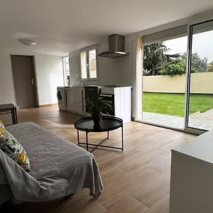 Villa Maison Entierement Neuve, Marseille